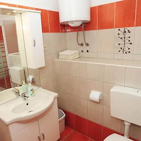 Klelija Apartman *